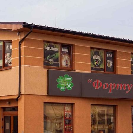 Fortuna Užhorod Esterno foto
